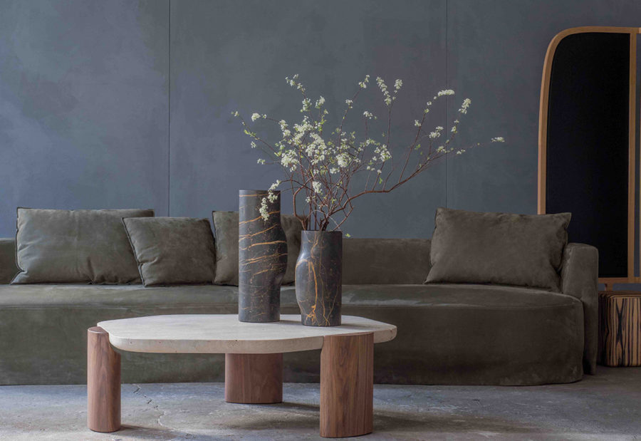 Canapé Nos, Collection Particulière. Claude Cartier décoration architecte d'intérieur à Lyon.