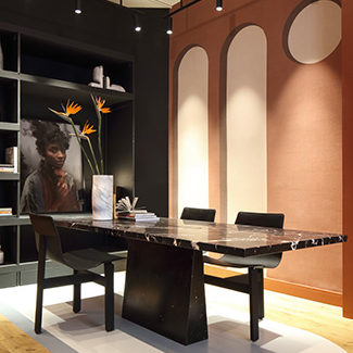 Collection Claude Cartier décoration architecte d'intérieur à Lyon. Table de repas Incas AGAPE CASA